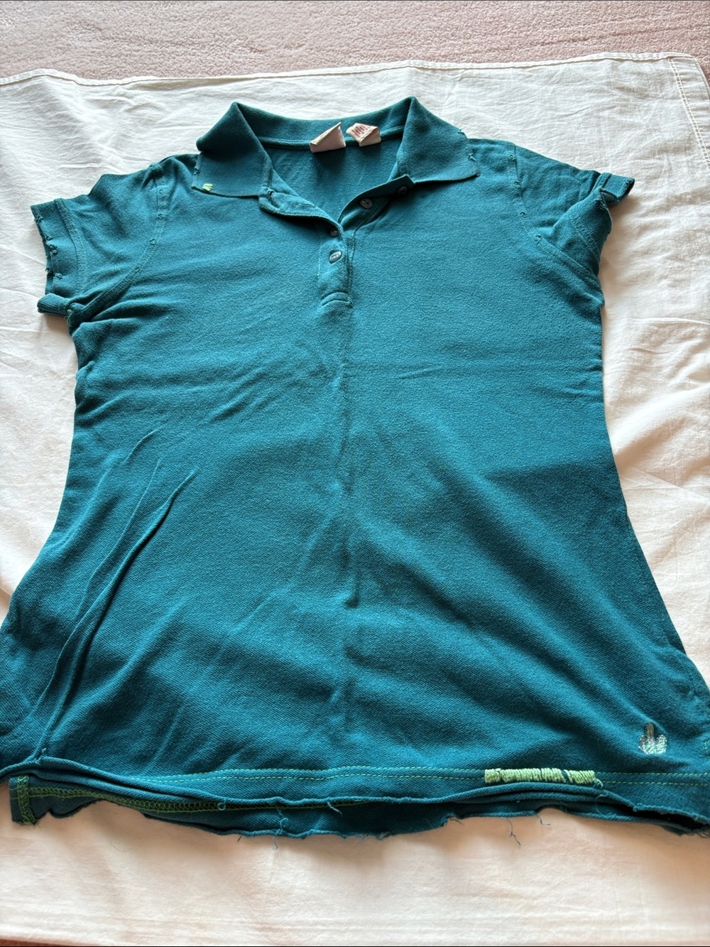 Canyon River Blues Distressed CottonTeal Short-Sleeve Polo. Size 7-9